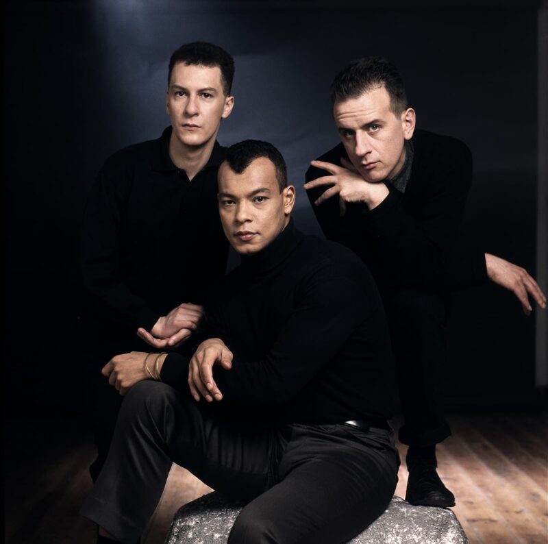 C CT 0064 01 FINE YOUNG CANNIBALS | C CT 0064 01 FINE YOUNG CANNIBALS